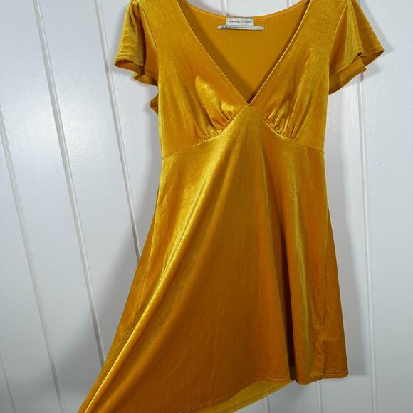 Urban Outfitters Velvet Mini Dress Small Yellow Flutter Sleeve Empire Waist - Picture 4 of 8